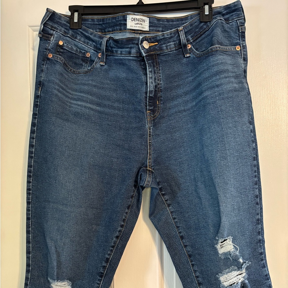 Denizen by Levi’s Distressed Boyfriend Jean